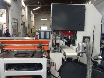 Wysoka prędkość Automatyczna maszyna do cięcia piłą, Maszyna do cięcia zwojowego Jumbo 380V 50 / 60Hz