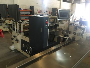 Półautomatyczna maszyna do składania tkanin z dużą prędkością 700 sztuk / min